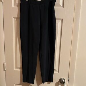 Dalia Black Ankle-Length Women's Pants